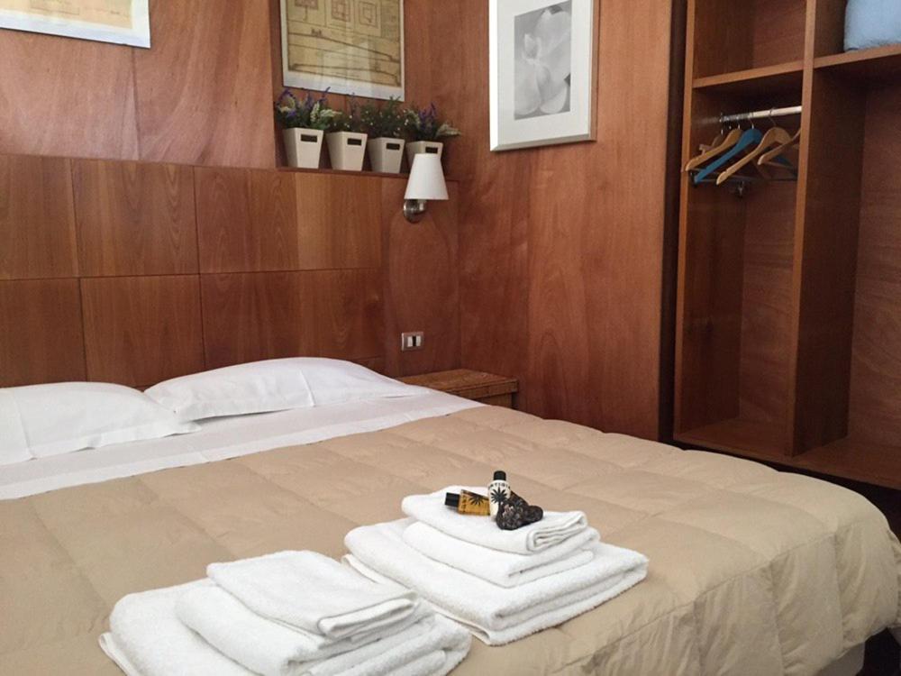 Campo Reale Country Rooms Pachino Exteriör bild